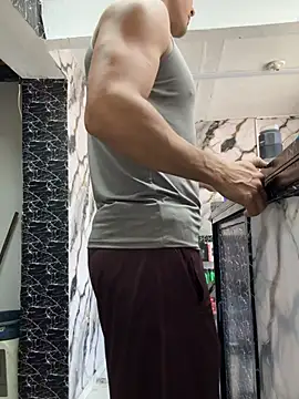 Paul22cm- webcam show