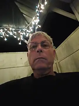 UnifiedTurnoff's Webcam Show