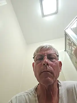 UnifiedTurnoff Шоу с уебкамера