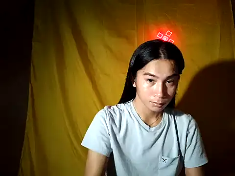 Asian_PrettyAle webkamerás műsora