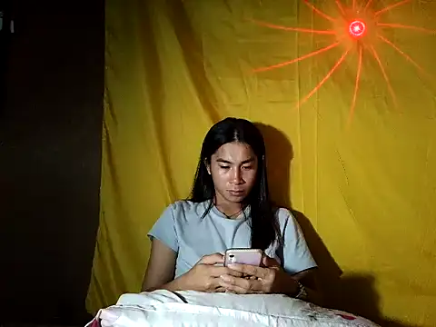 Asian_PrettyAle Pertunjukan Webcam