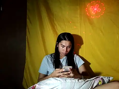 Asian_PrettyAle Adlı Modelin Web Kamerası Şovu