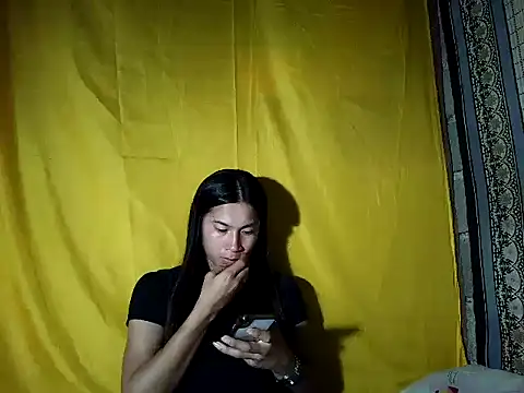 Asian_PrettyAle Pertunjukan Webcam