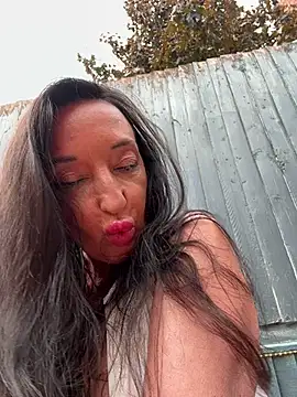 Czat XXX na żywo – Kinky-CarlaXX