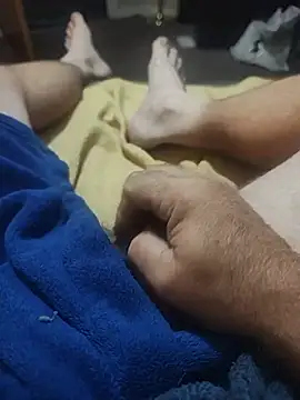 hubbyfun19 Show Webcam