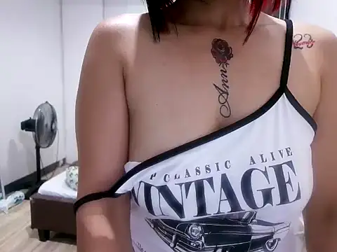 _maryxxx's Webcam Show