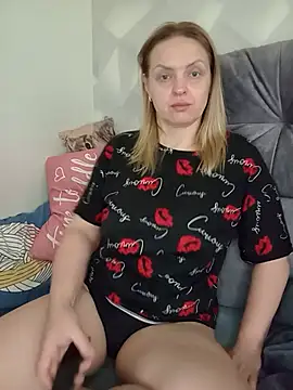 Ami_Foxy – Kamerová šou