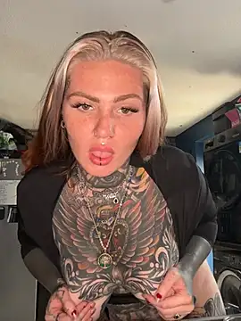 AlexandraWildd – webcam-show