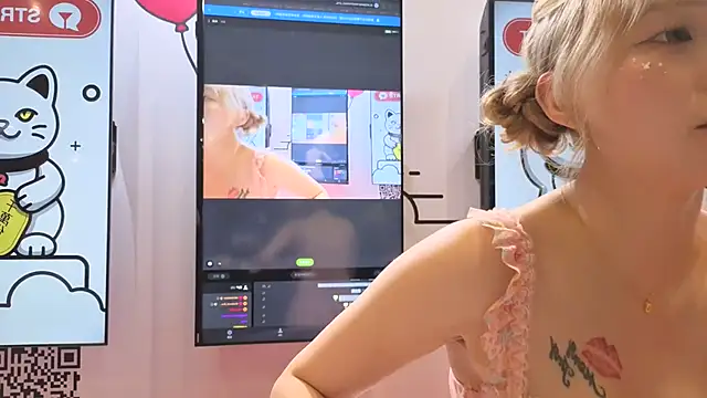 Khaleesi_ying_ 网络视讯表演