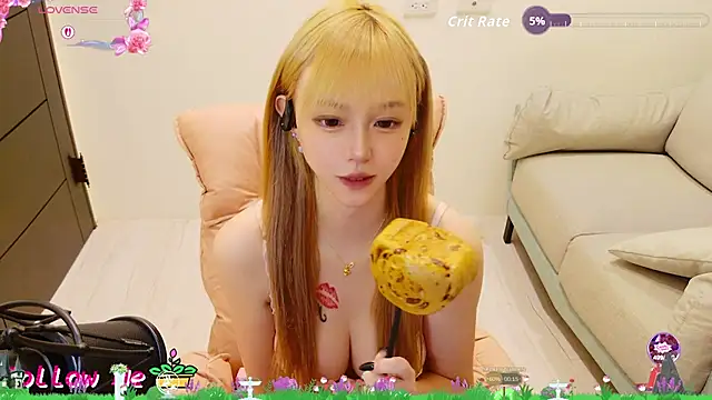 Khaleesi_ying_ 网络视讯表演