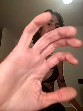 sweetsinxxx's Webcam Show