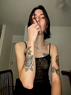 Chatroom XXX en direct de sweetsinxxx