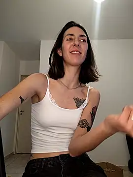 Chat +18 de sweetsinxxx ao vivo