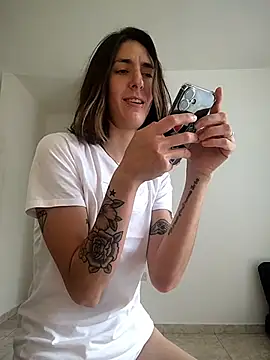 Chat +18 de sweetsinxxx ao vivo
