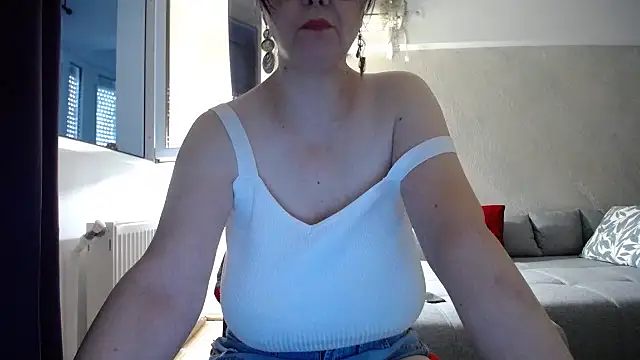 Mary_x Webcam show
