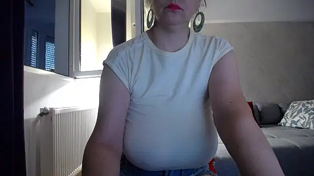 Mary_x Adlı Modelin Web Kamerası Şovu