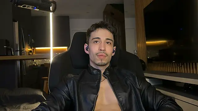 Show de mettew22cm na webcam