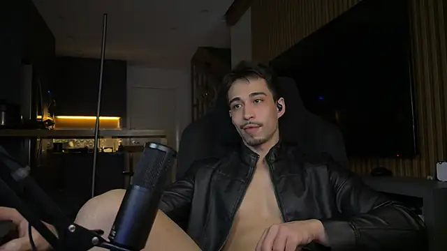 Show de mettew22cm na webcam