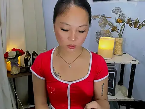 Therug_Dollbella Webcam Show