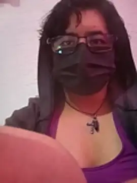 Chat XXX en directo de Ftm_Bunny