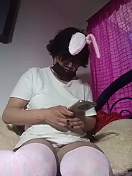 Ftm_Bunny's Live XXX Chat