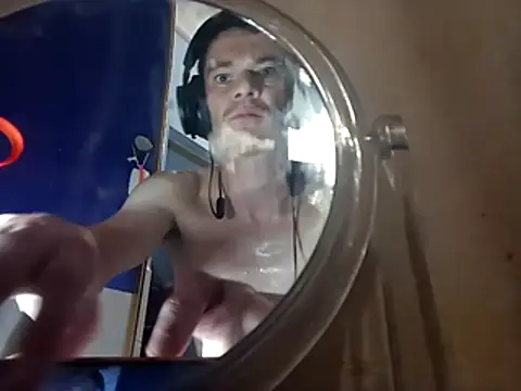 Show modela dudewolfen na web-kameri