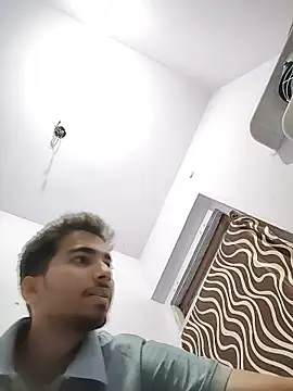 Show de boyyy_big na webcam
