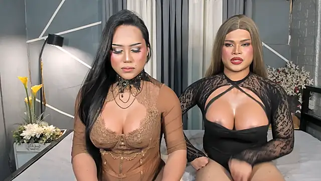 Stay_on_Me_TS' Webcam Show