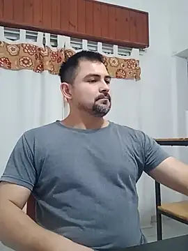 Bradd_32 Pertunjukan Webcam