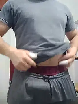 Bradd_32のウェブカメラショー