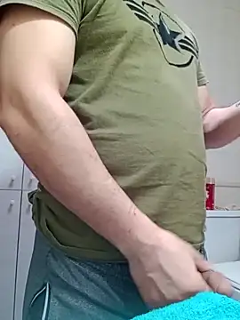 Bradd_32 网络视讯表演