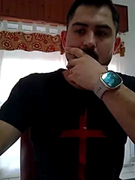 Bradd_32 Show Webcam