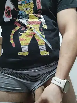 Bradd_32のウェブカメラショー
