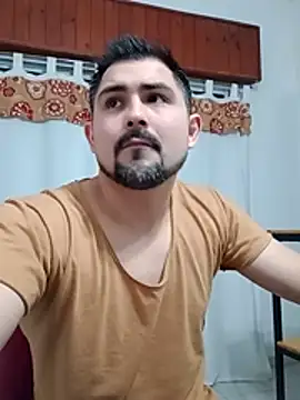 Bradd_32 网络视讯表演