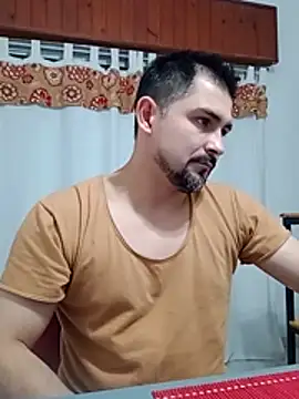 Bradd_32 Show Webcam