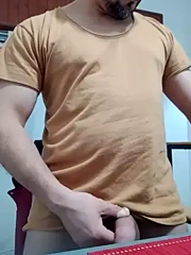 Bradd_32のウェブカメラショー