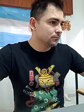 Bradd_32 Show Webcam