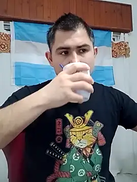 Bradd_32 Pertunjukan Webcam