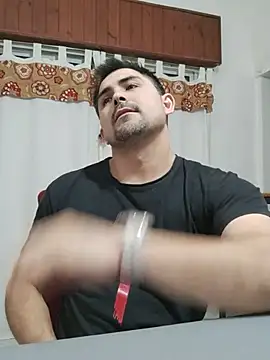Bradd_32のウェブカメラショー