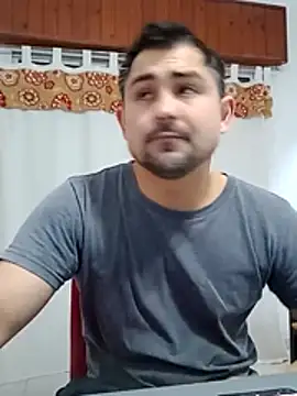 Pokazy przed kamerką – Bradd_32