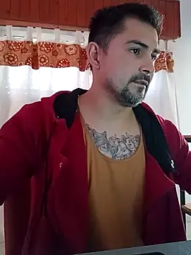 Bradd_32 网络视讯表演