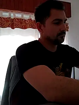 Bradd_32のウェブカメラショー