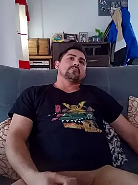 Bradd_32のウェブカメラショー