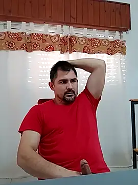Show modela Bradd_32 na web-kameri