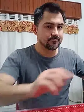 عرض كام Bradd_32