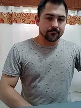 Bradd_32 网络视讯表演