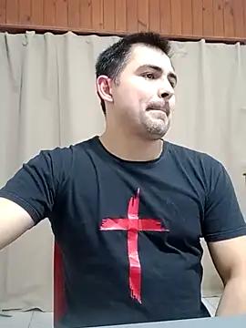 Bradd_32 webkamerás műsora