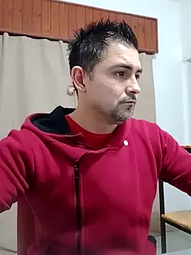 Bradd_32 网络视讯表演