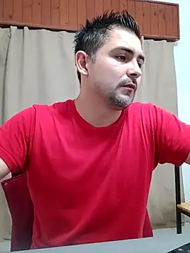Bradd_32 网络视讯表演