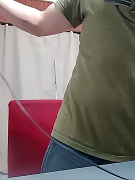 Bradd_32のウェブカメラショー